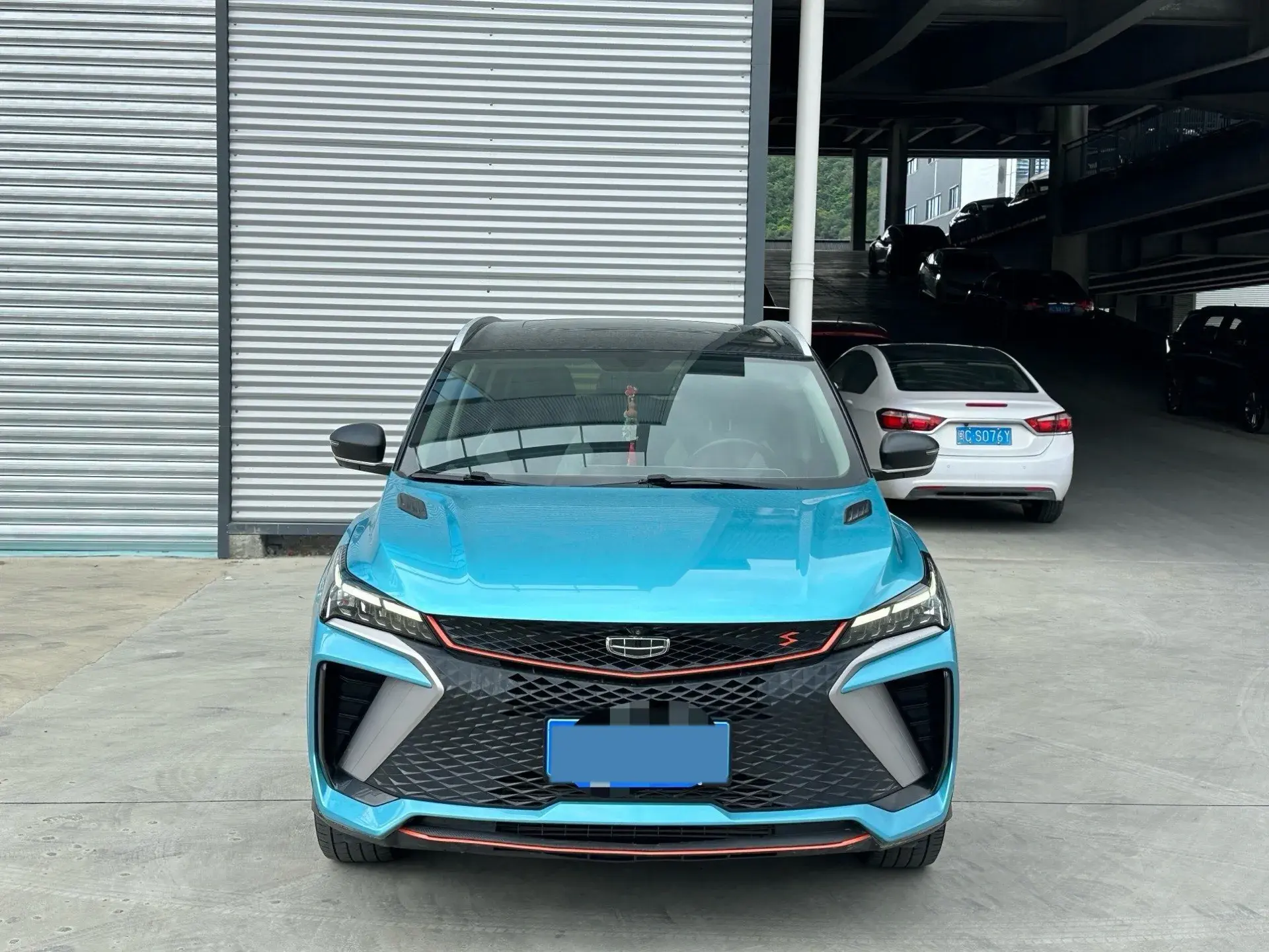 2022 GEELY COOLRAY thumbnail 2