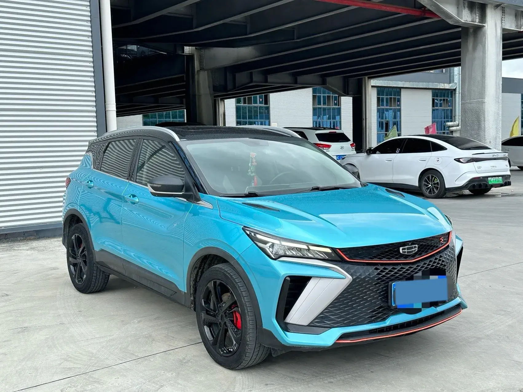 2022 GEELY COOLRAY thumbnail 3