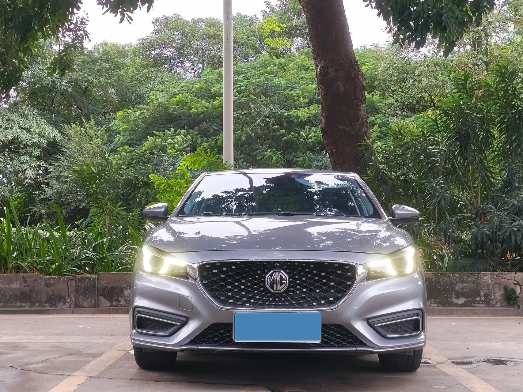 2019 MG MG6 thumbnail 2