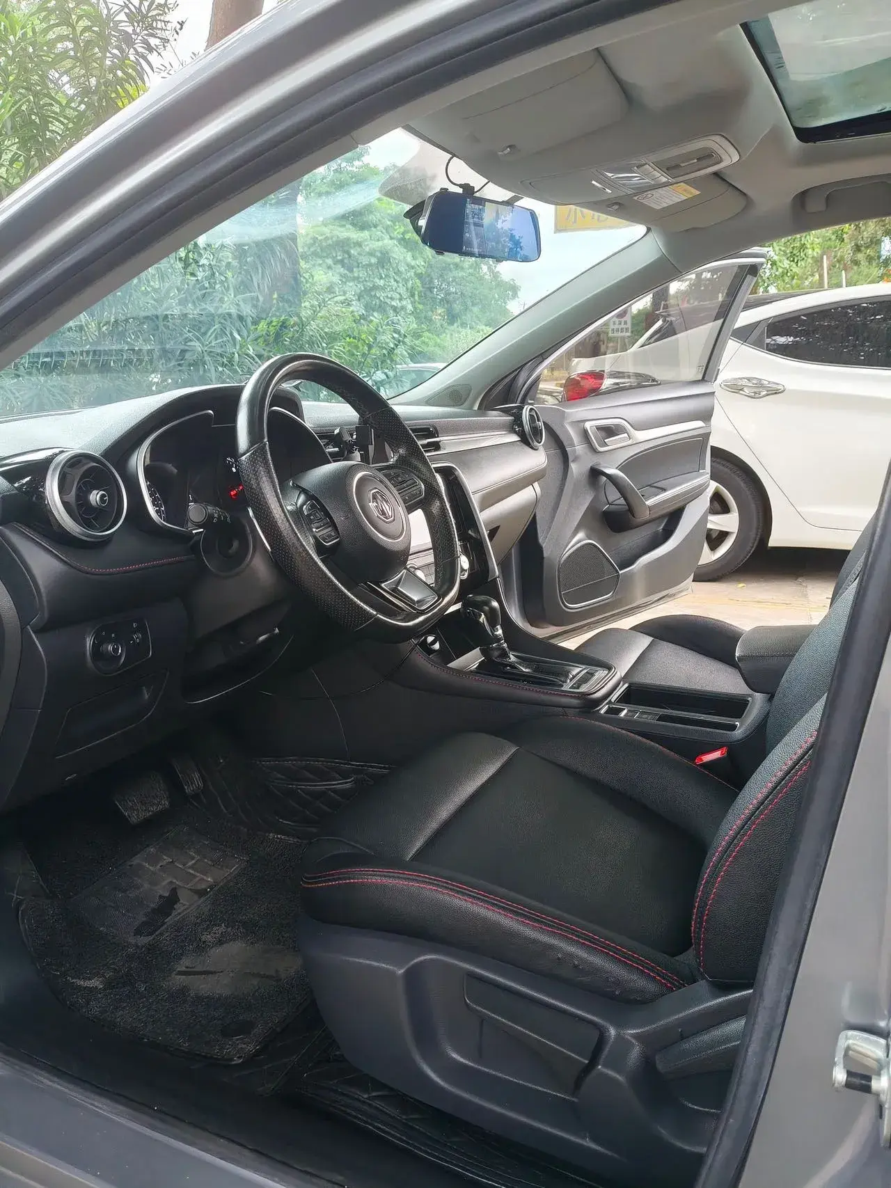 2019 MG MG6 thumbnail 4