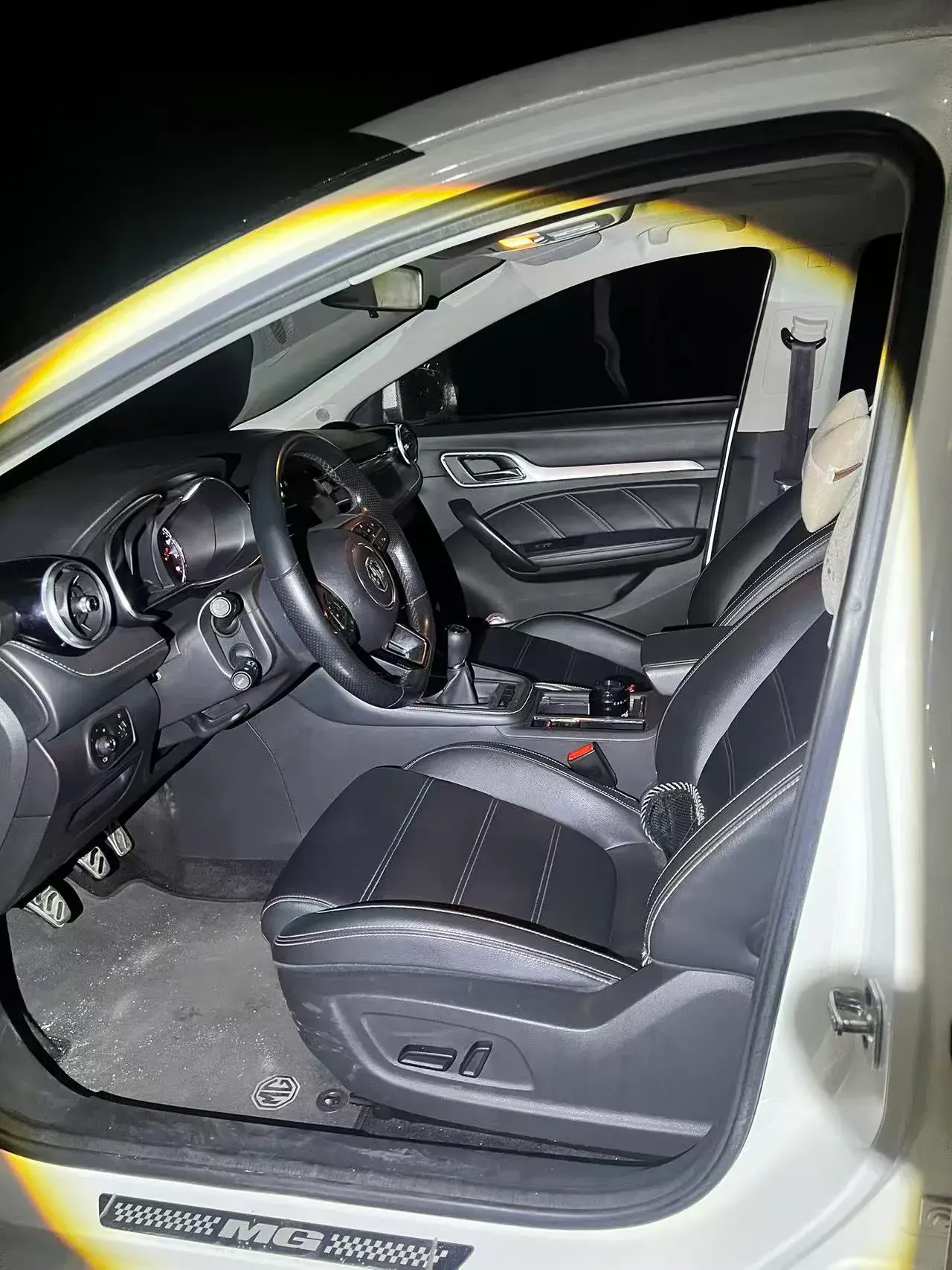 2017 MG MG6 thumbnail 2