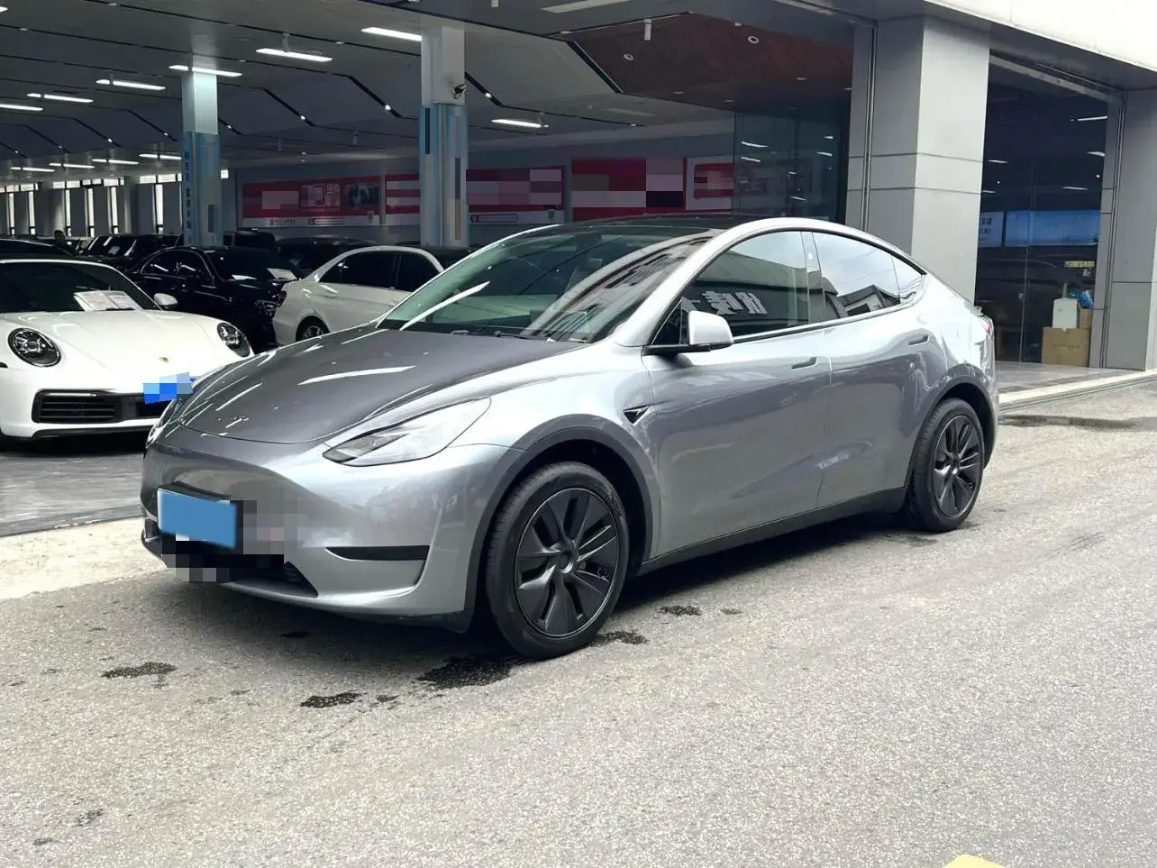 2024 TESLA MODEL view 1