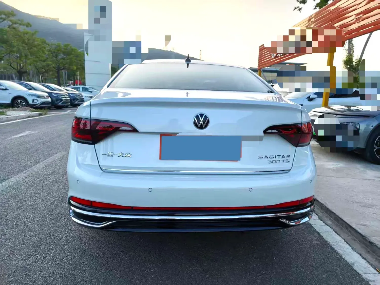 2023 VOLKSWAGEN SAGITAR thumbnail 3