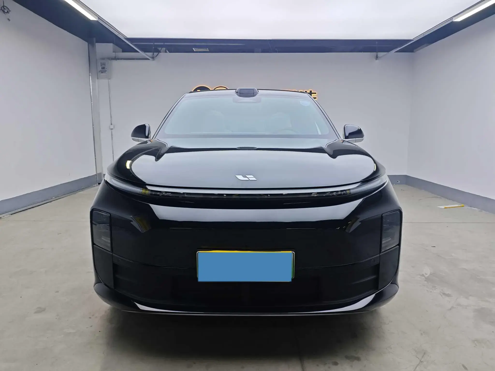 2024 LI L6 thumbnail 2