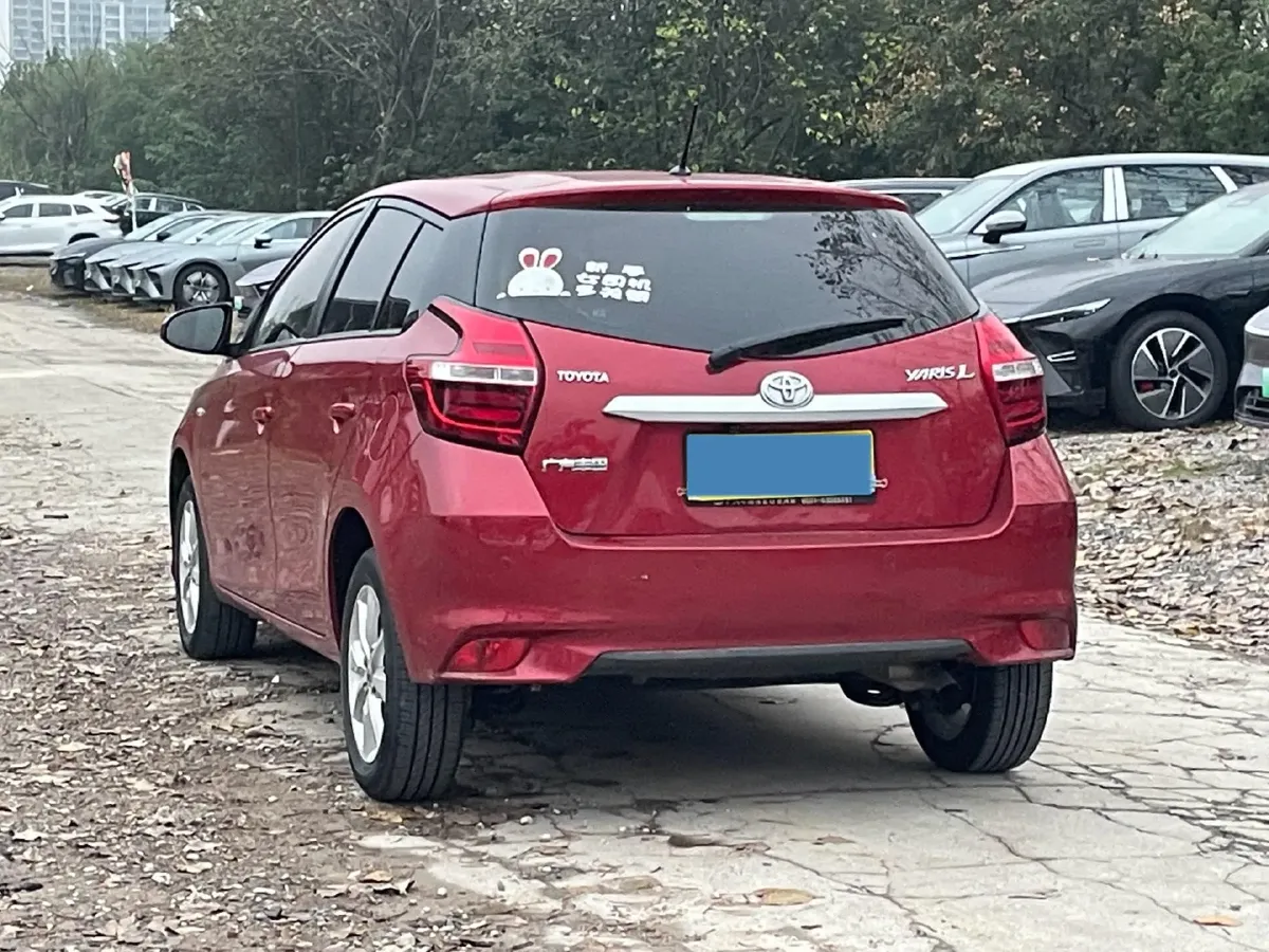 2017 Toyota Yaris L 1.5L 107HP L4 CVT,autocango,china used car exporter,china ev exporter,chinese used car exporter,chinese used ev exporter