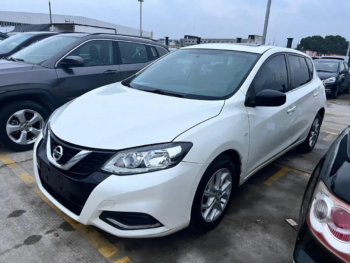 2021 Nissan Tiida 1.6L 122HP L4 CVT,autocango,china used car exporter,china ev exporter,chinese used car exporter,chinese used ev exporter