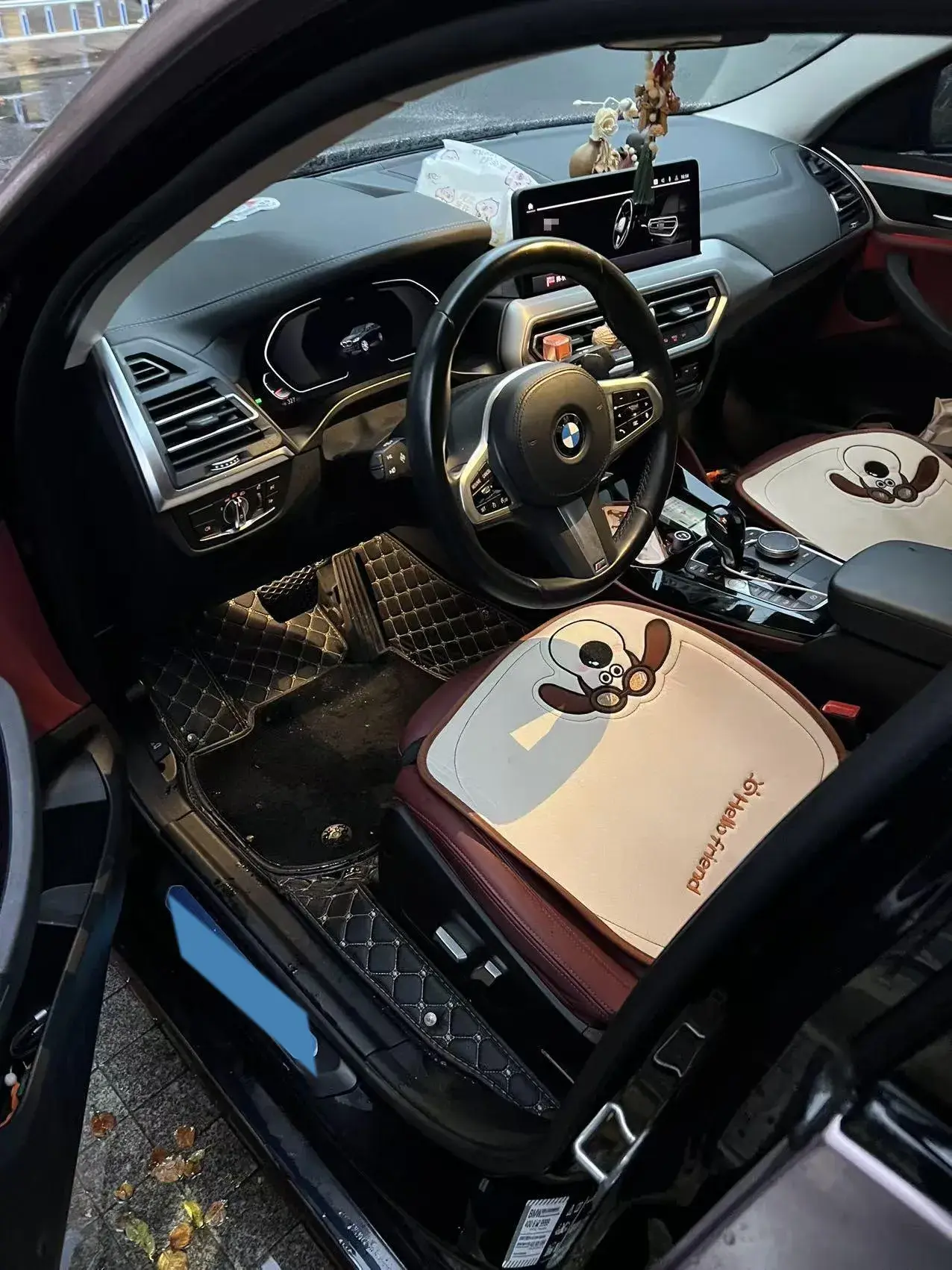 2022 BMW X4 thumbnail 2