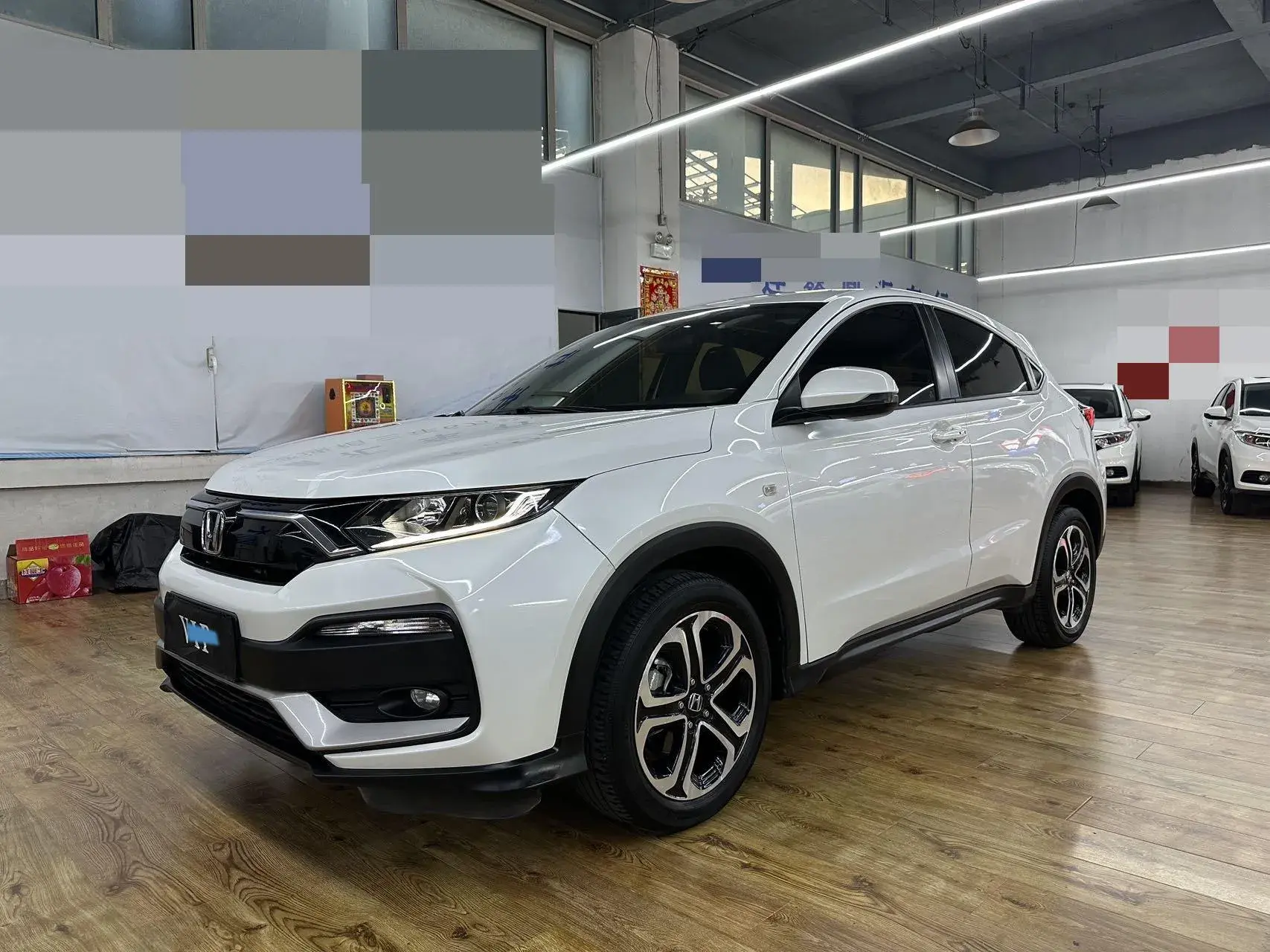 2021 HONDA XR-V view 1