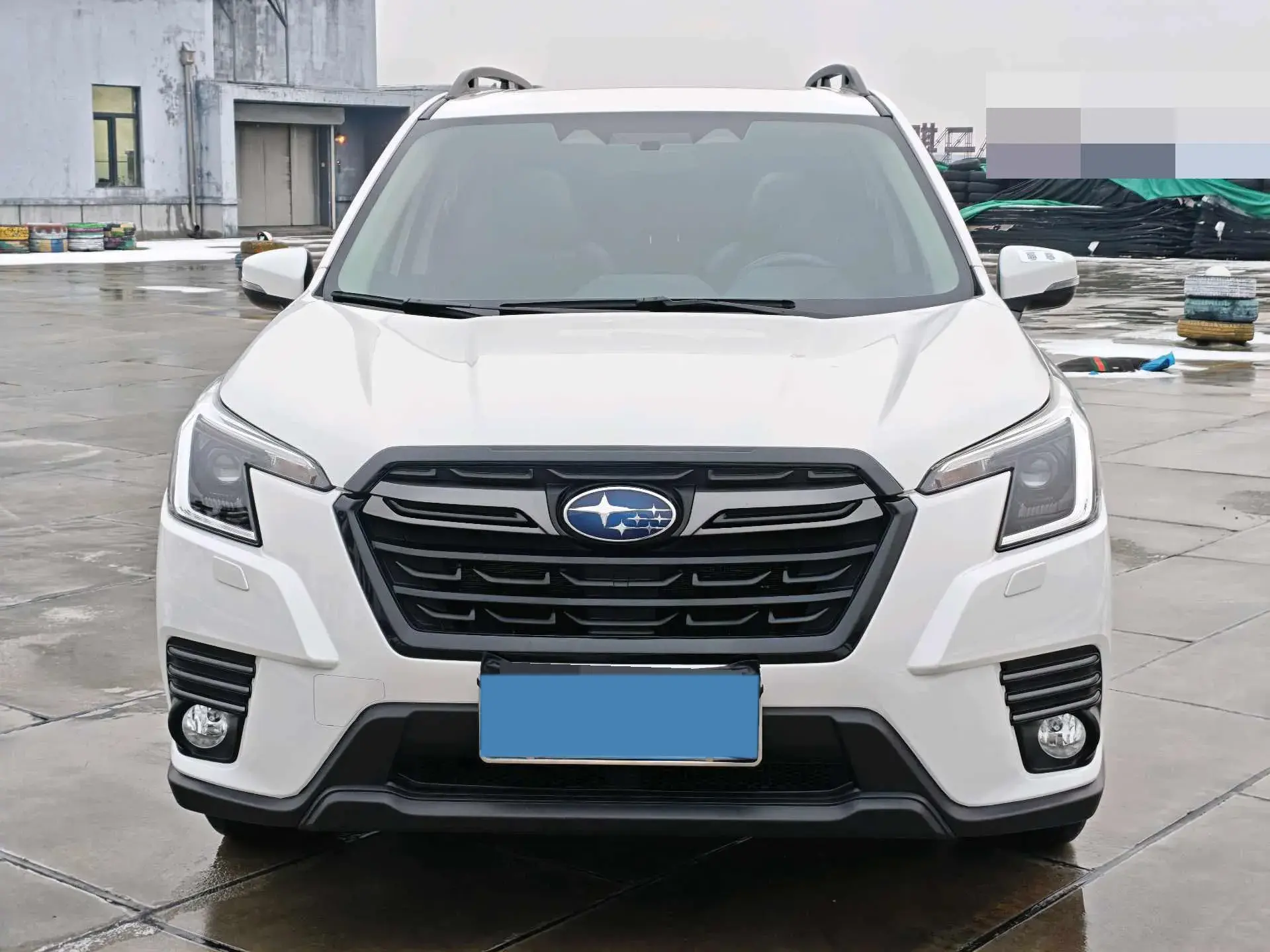 2022 SUBARU FORESTER thumbnail 2
