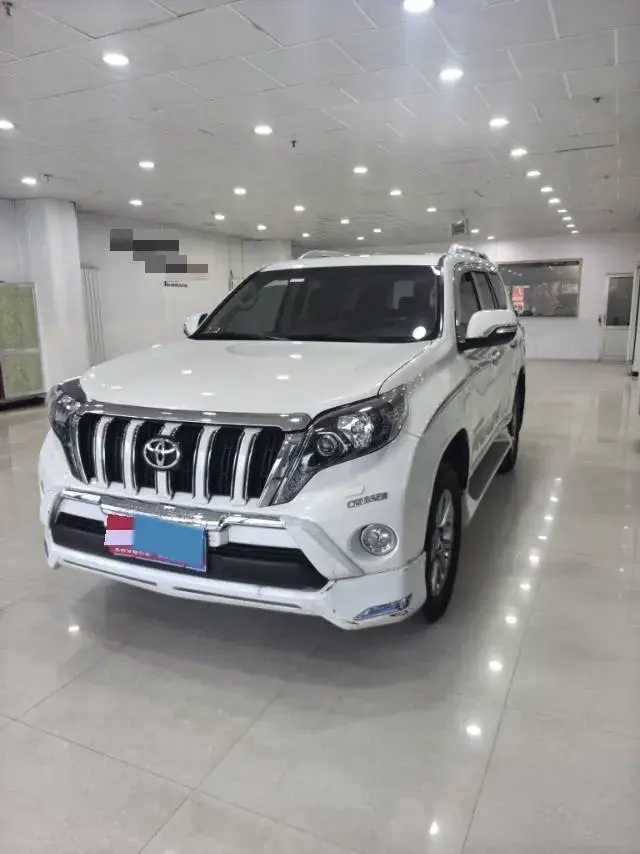 2016 TOYOTA LAND view 1