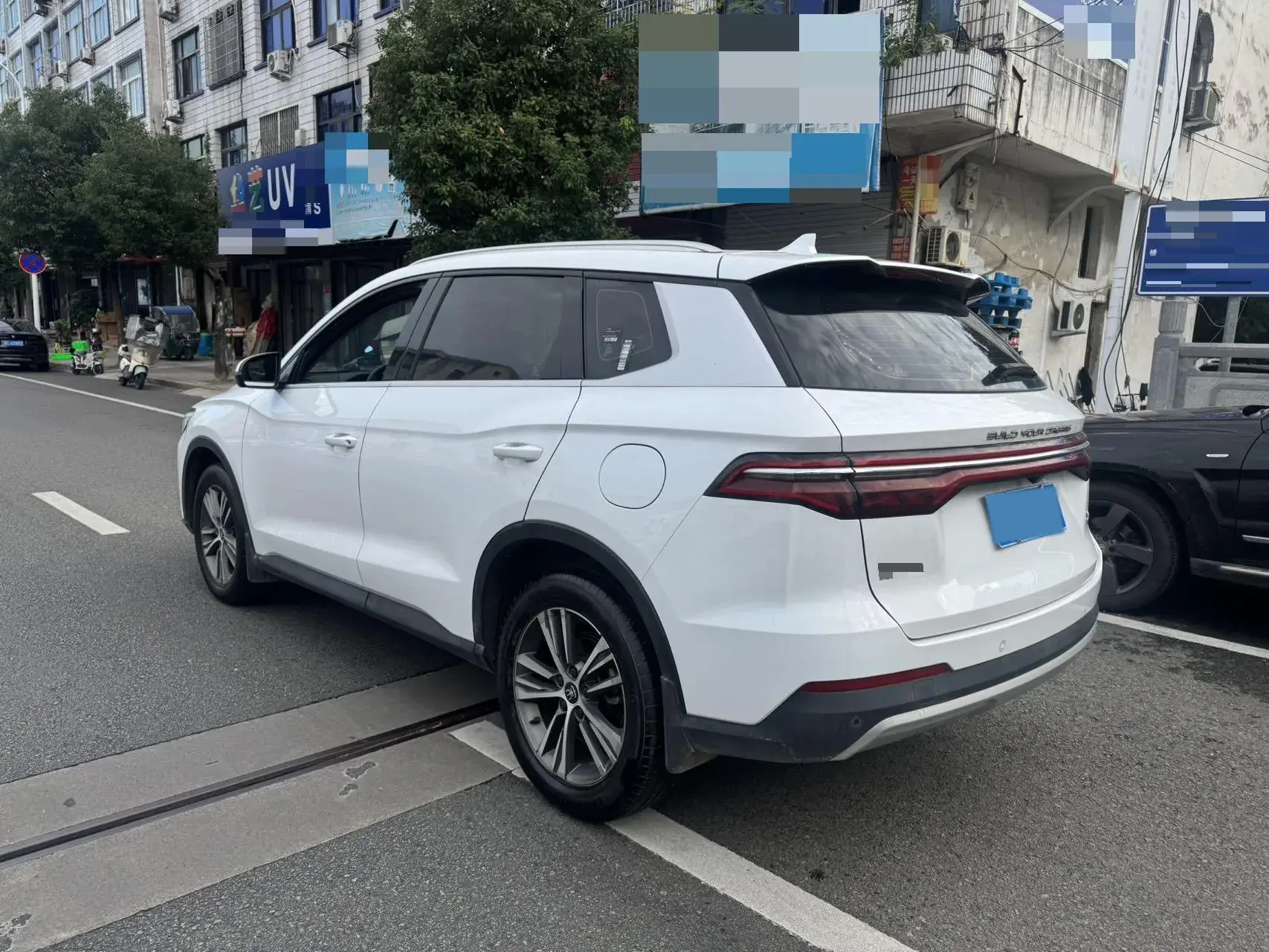 2020 BYD SONG thumbnail 4