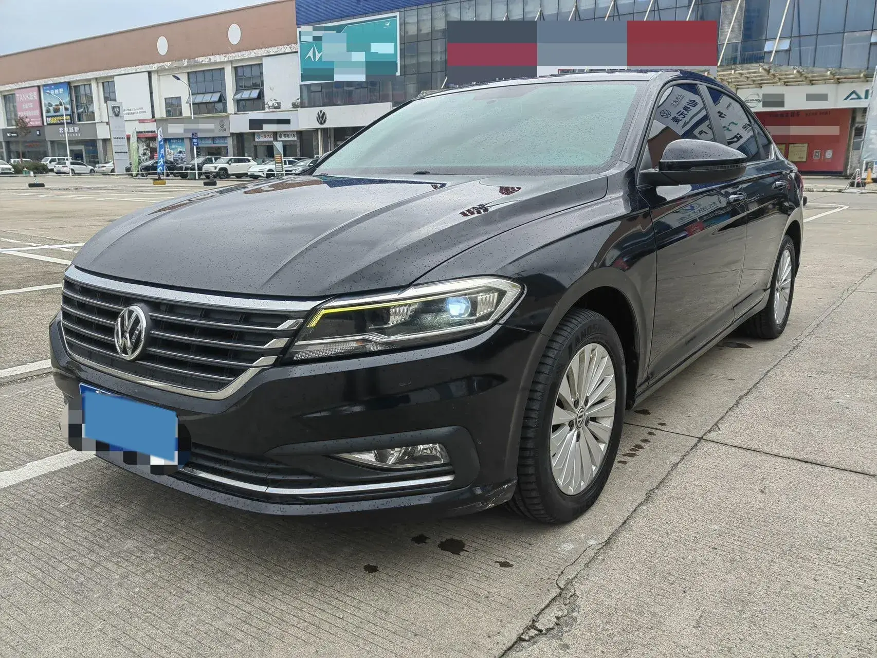 2018 VOLKSWAGEN LAVIDA view 1