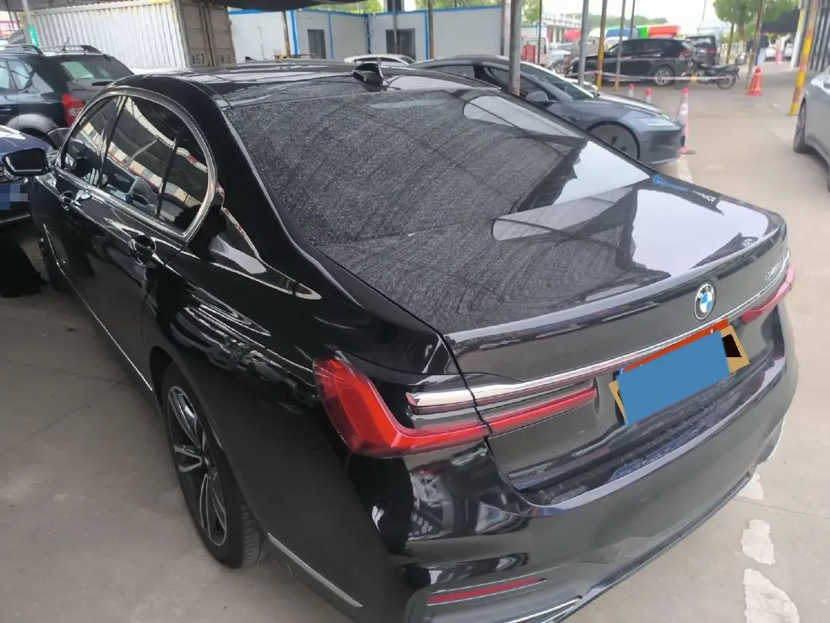 2019 BMW 7 Series 2.0T 265HP L4 8AT,autocango,china used car exporter,china ev exporter,chinese used car exporter,chinese used ev exporter