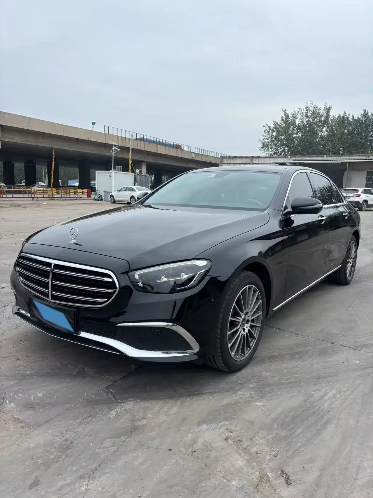 2022 MERCEDES-BENZ E view 1