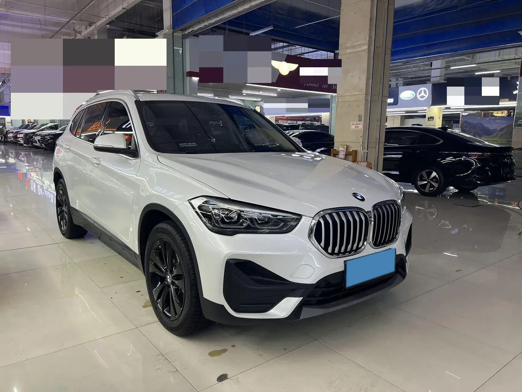 2021 BMW X1 thumbnail 3