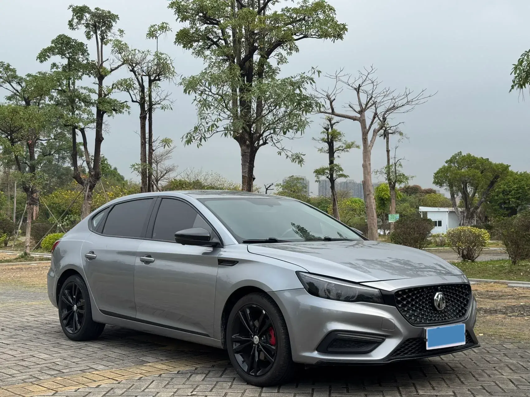 2019 MG MG6 thumbnail 3