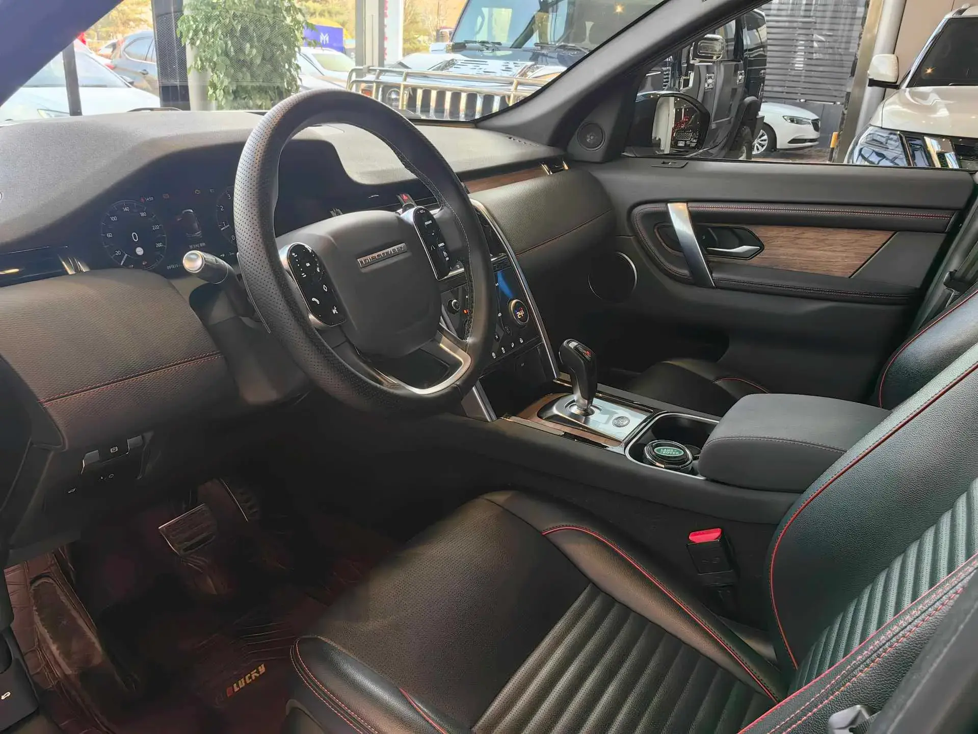 2020 LAND ROVER thumbnail 4