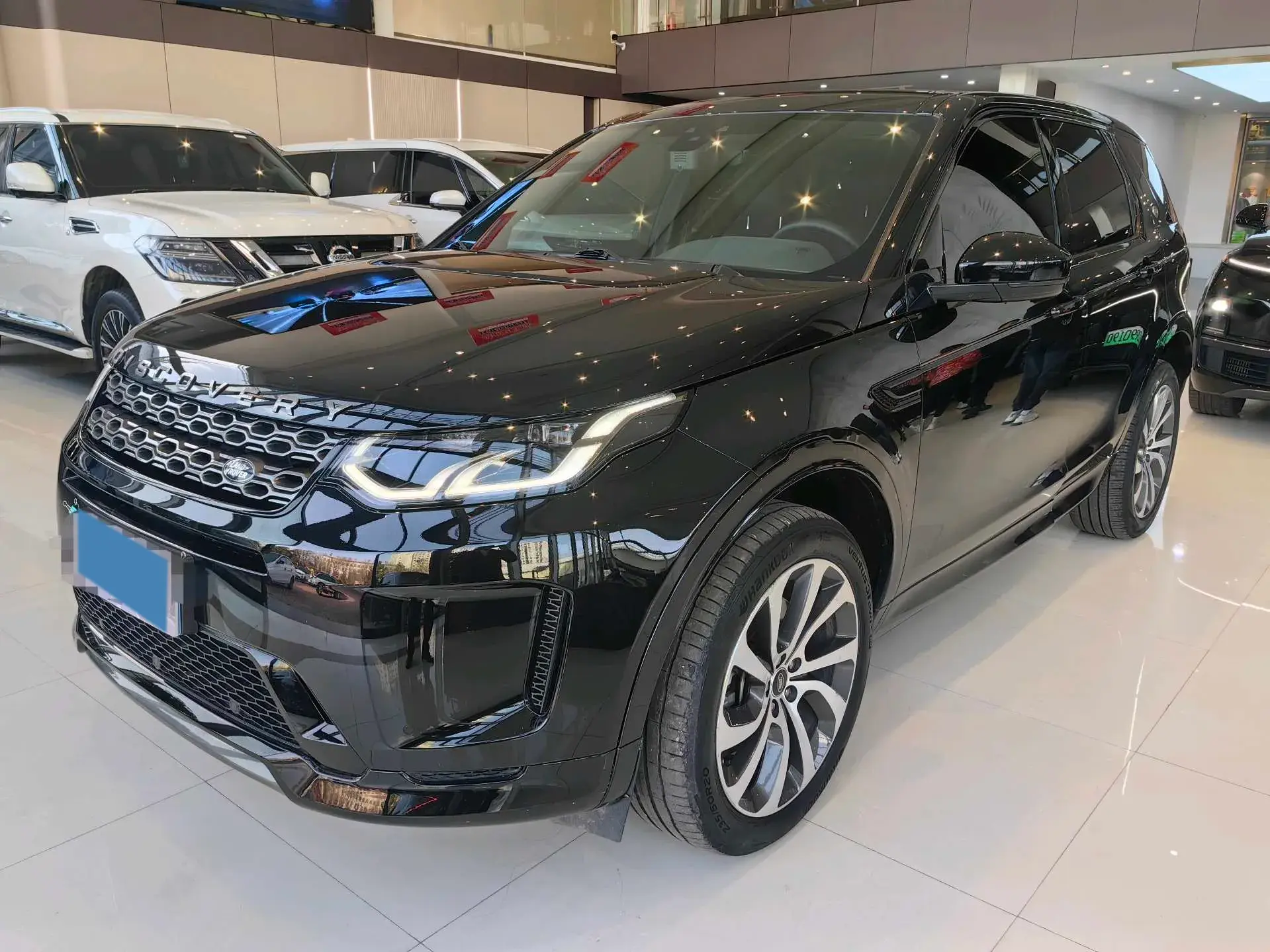 2020 LAND ROVER view 1