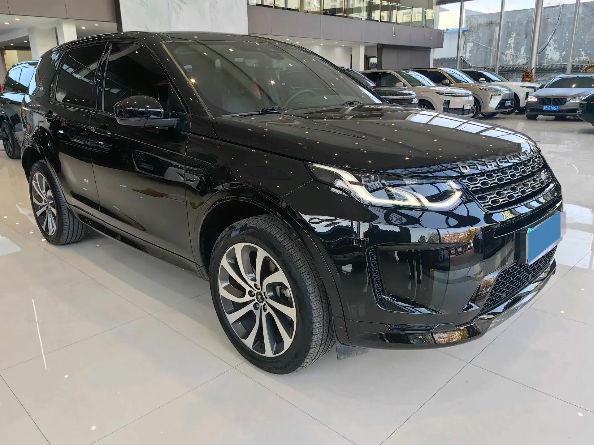 2020 LAND ROVER thumbnail 3