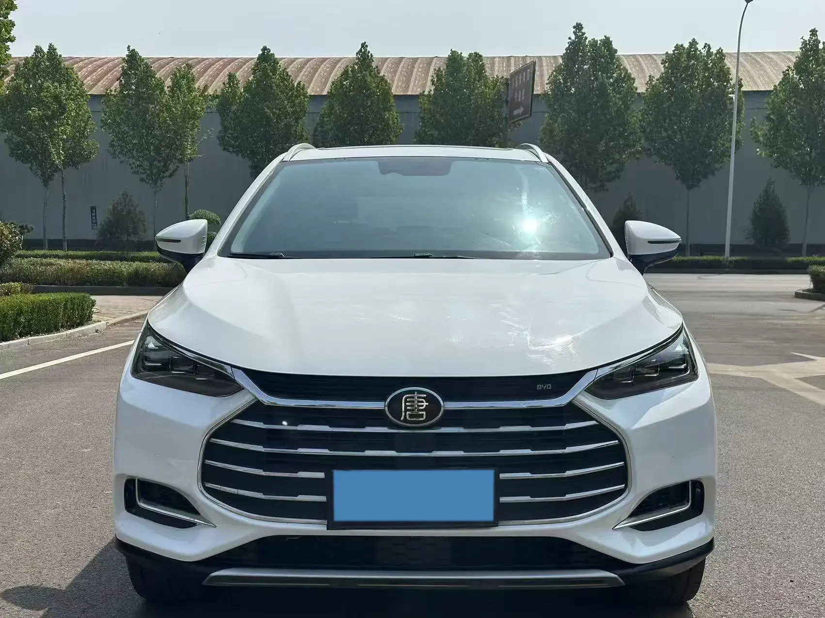 2018 BYD TANG thumbnail 3
