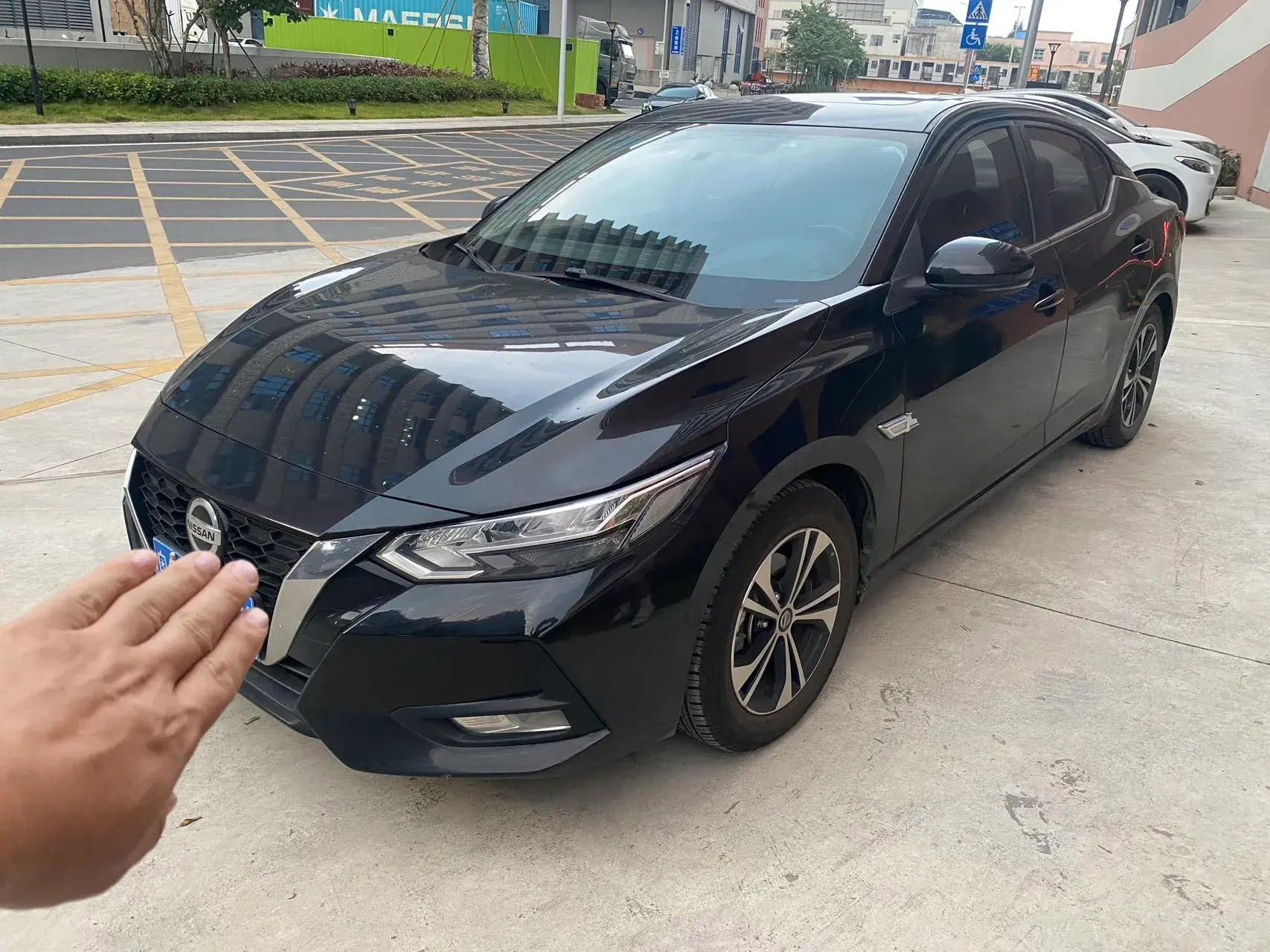 2020 NISSAN SYLPHY view 1