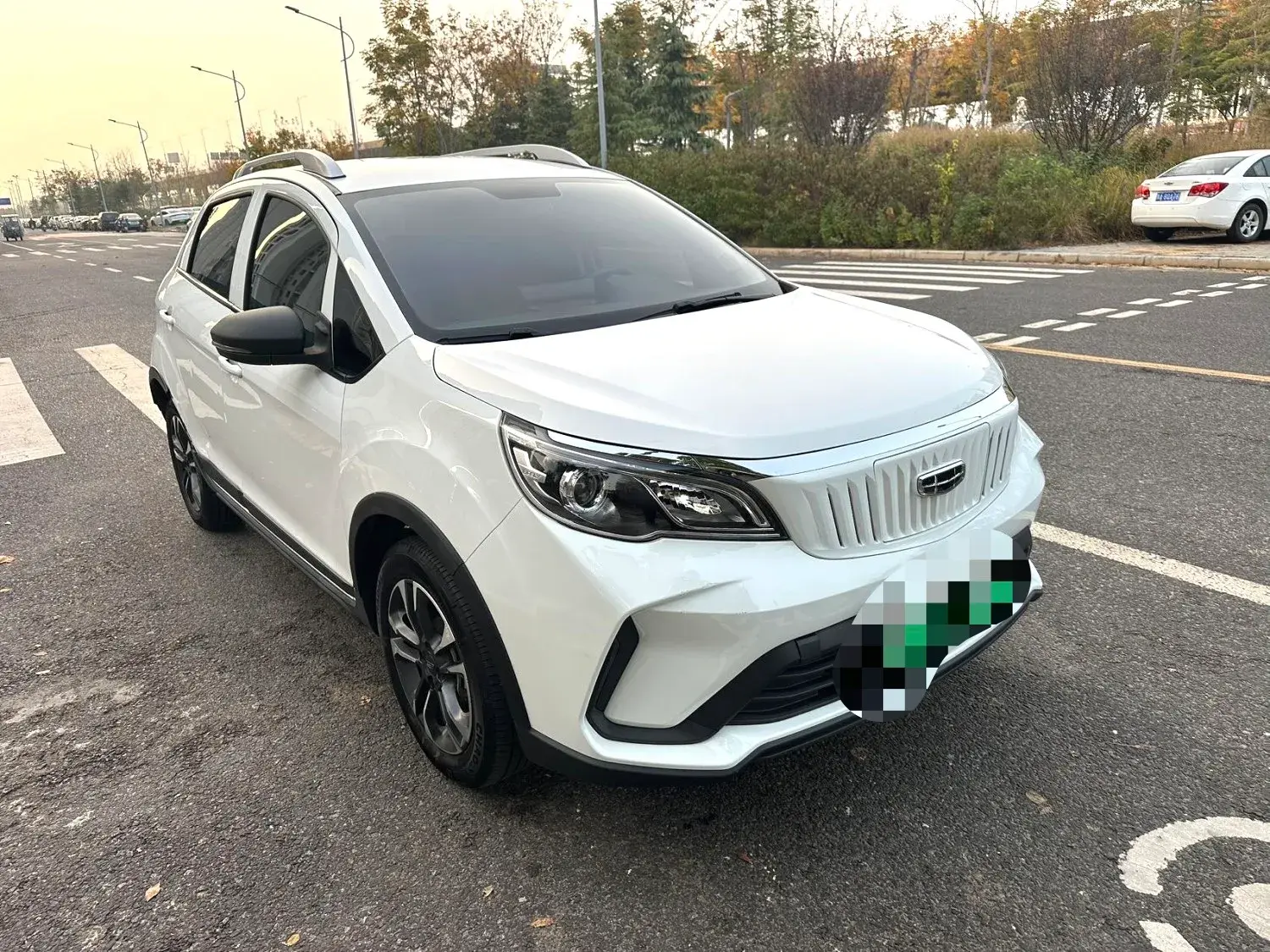 2021 GEOMETRY EX3 thumbnail 3