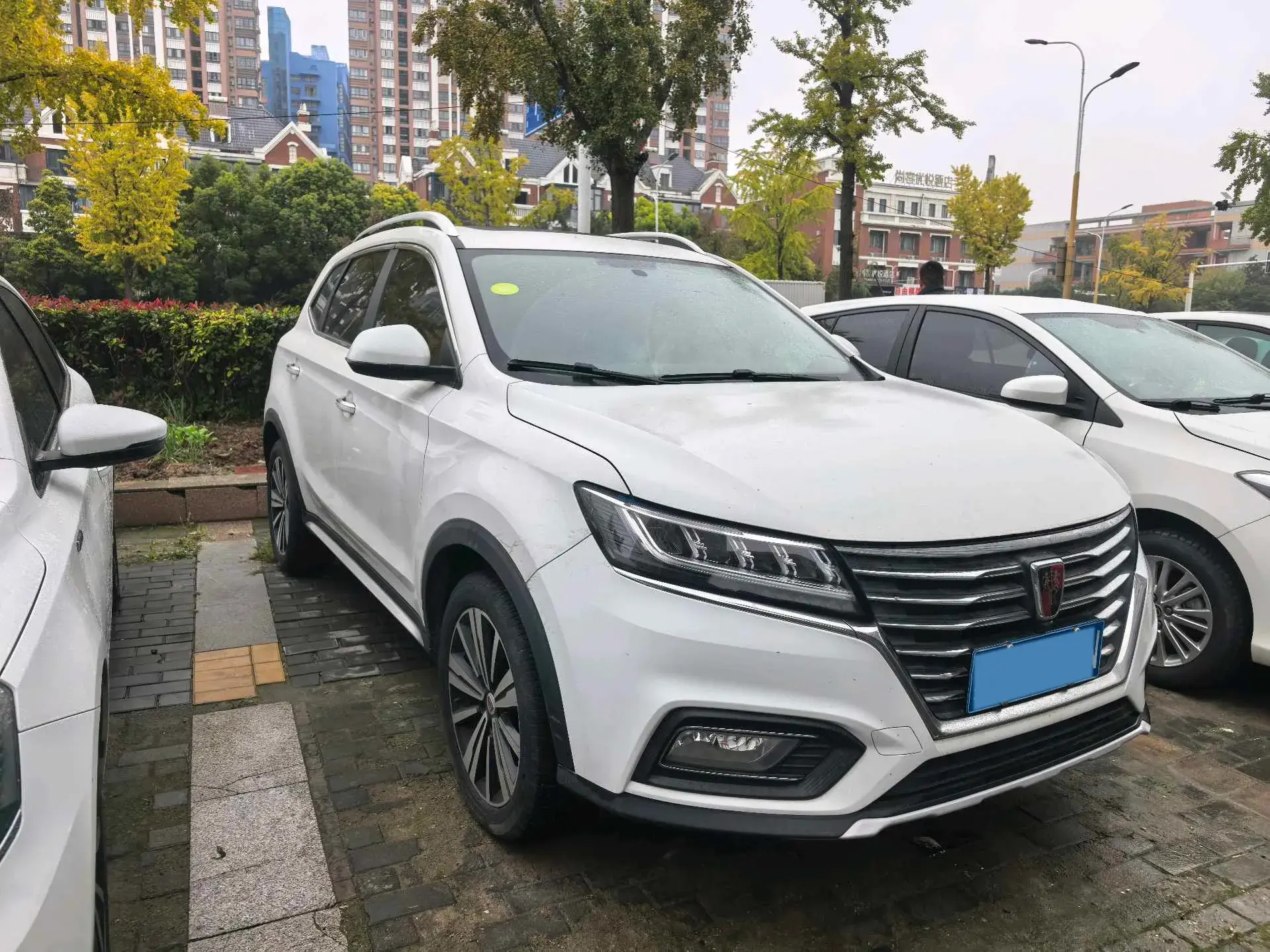 2019 ROEWE RX5 thumbnail 3