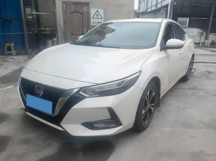 2021 NISSAN SYLPHY view 1