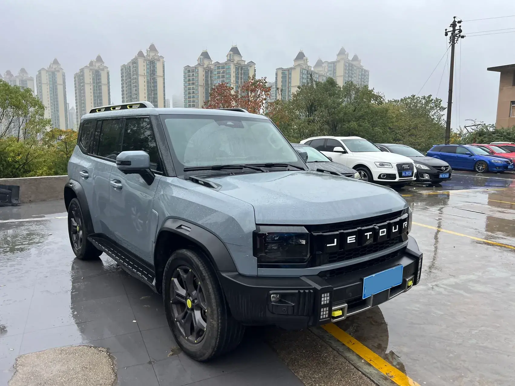 2023 JETOUR TRAVELLER thumbnail 3