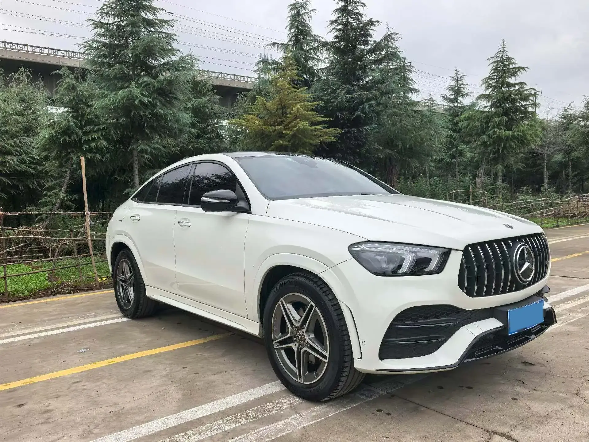 2020 MERCEDES-BENZ GLE thumbnail 3