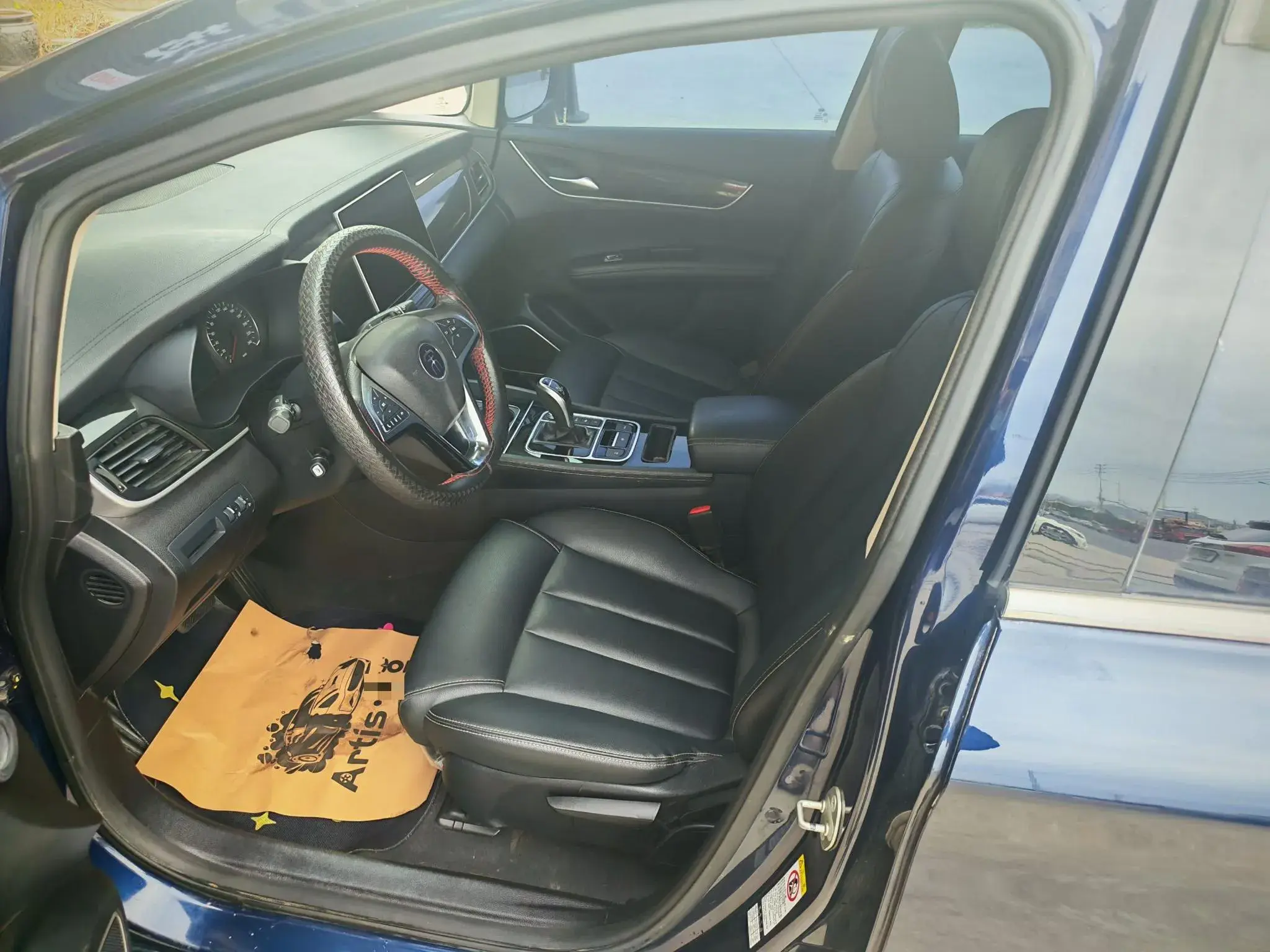 2019 BYD SONG thumbnail 4