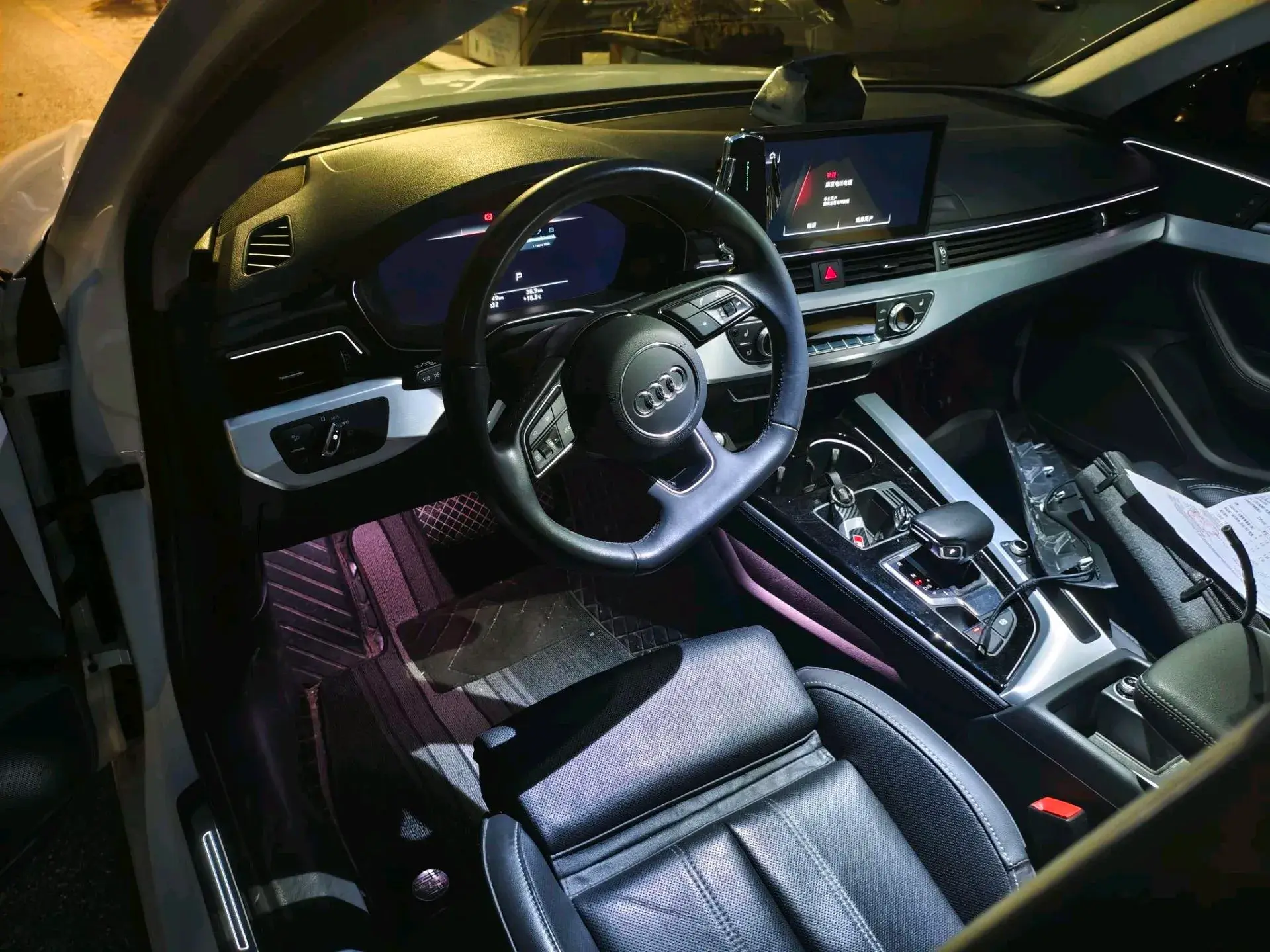 2022 AUDI A4L thumbnail 2