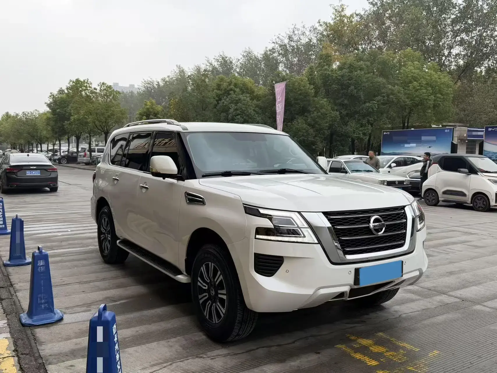 2020 NISSAN TERRA thumbnail 3