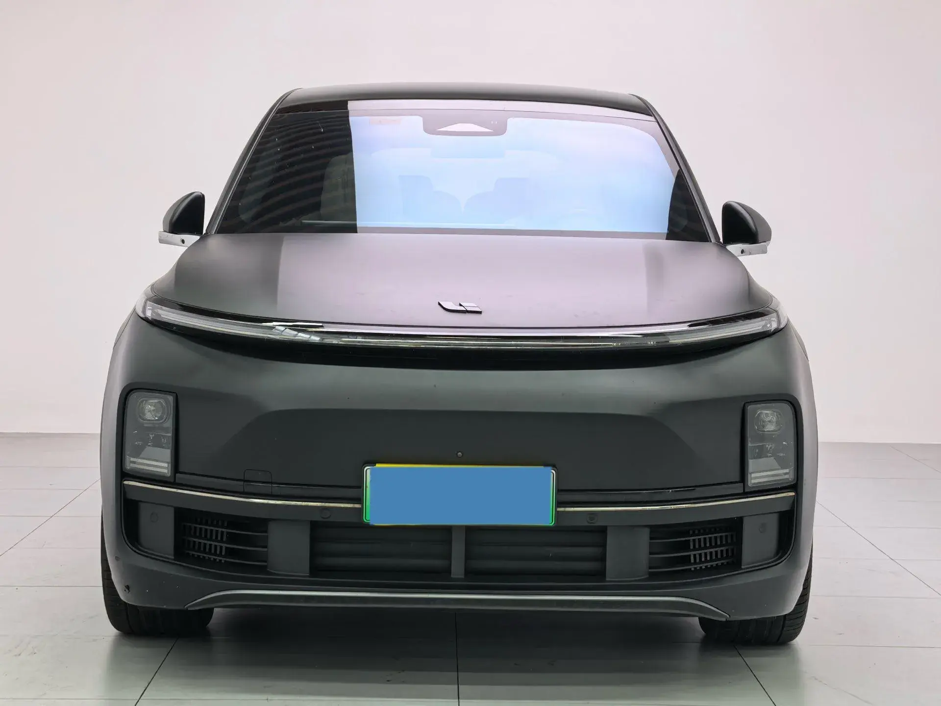 2023 LI L9 thumbnail 2