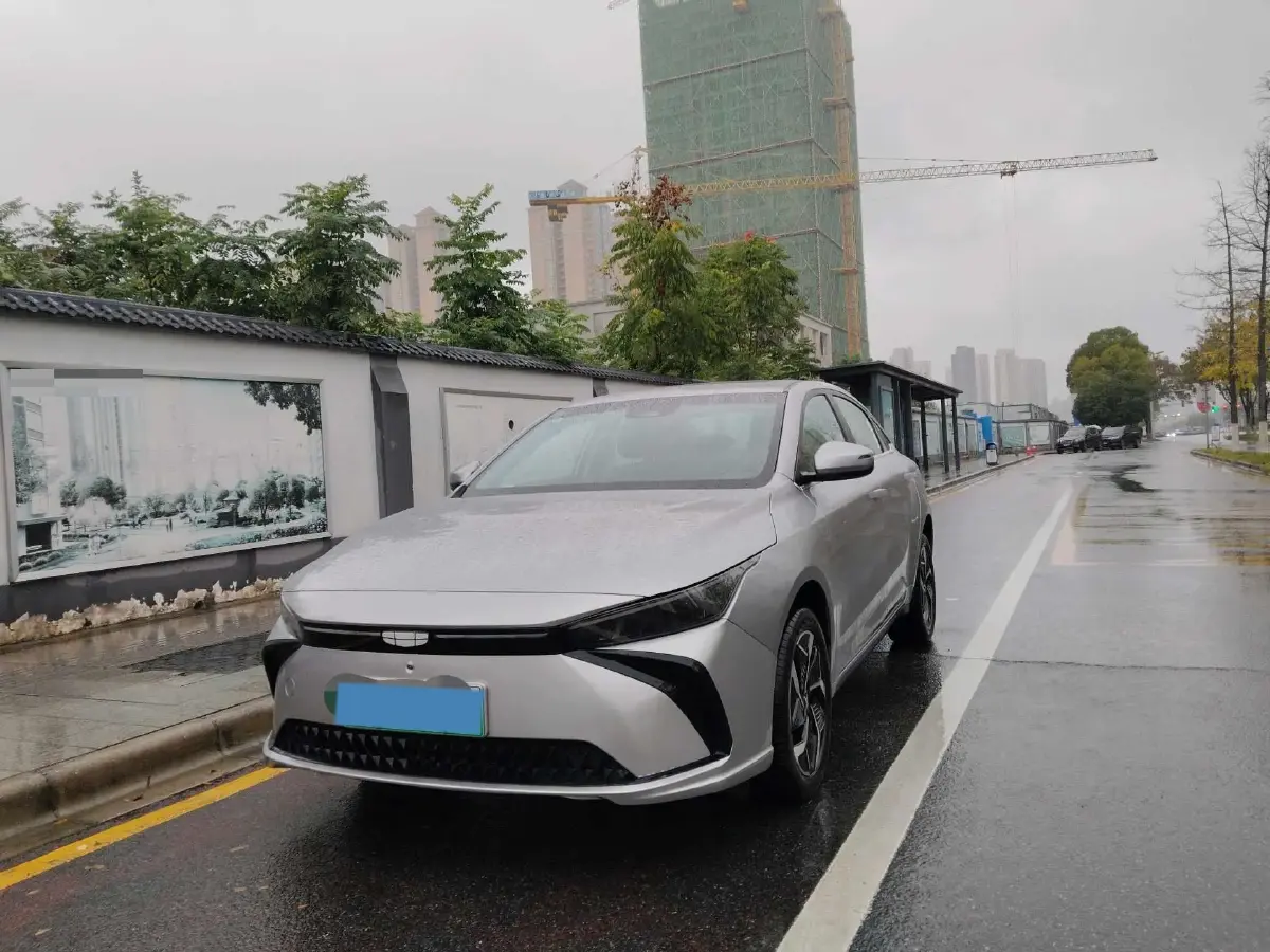 2024 Geometry G6 BEV 53.4KWH