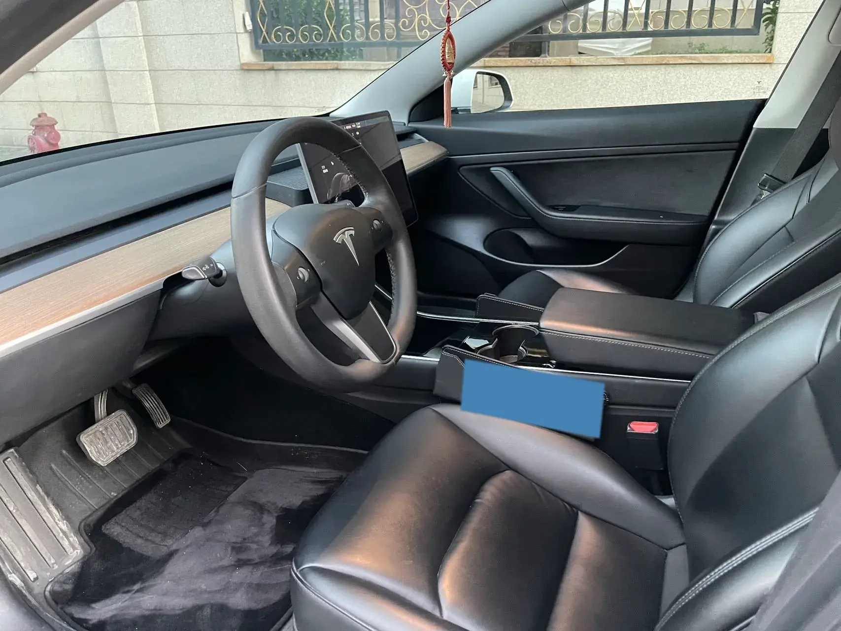 2019 TESLA MODEL thumbnail 4