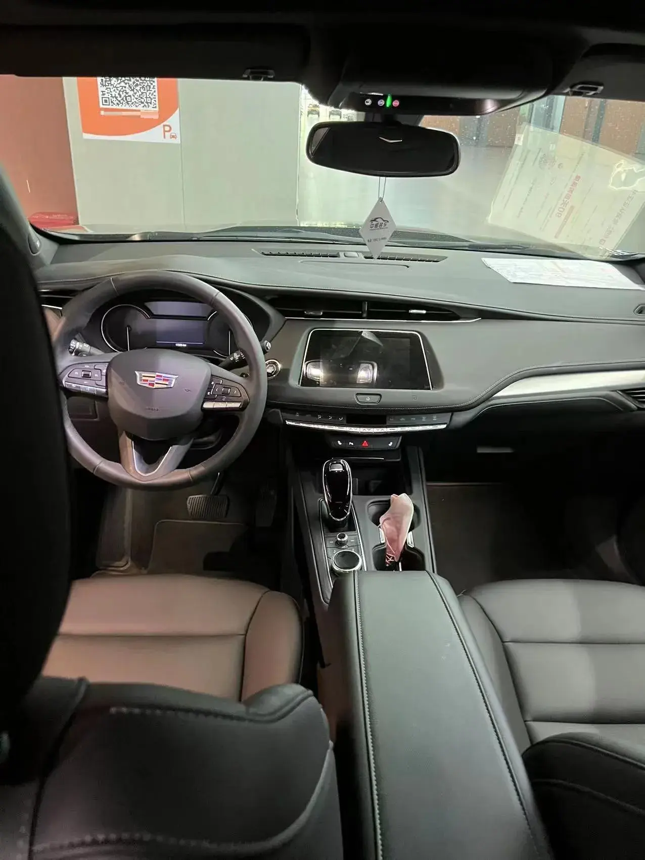 2021 CADILLAC XT4 thumbnail 3