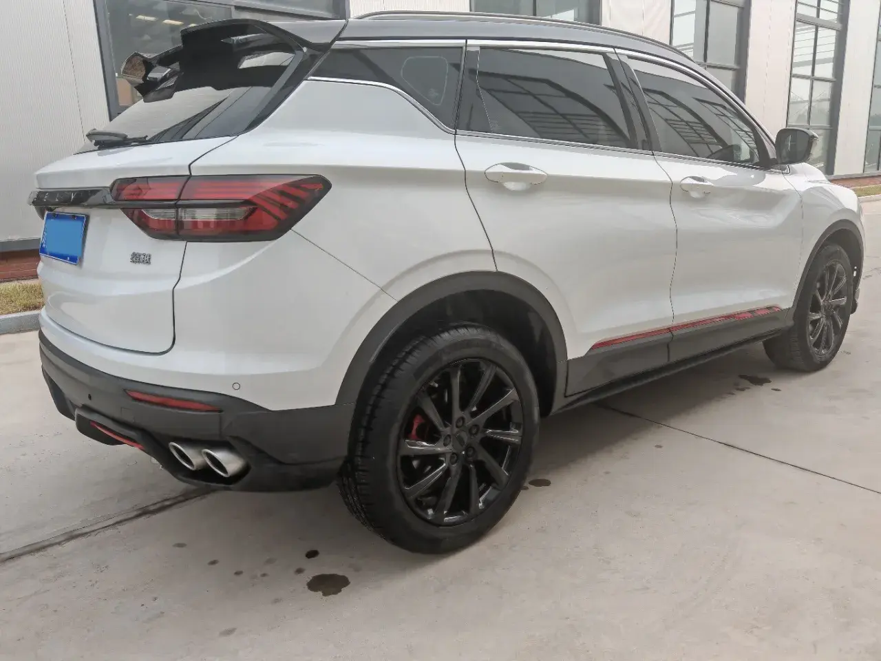 2021 GEELY COOLRAY thumbnail 4