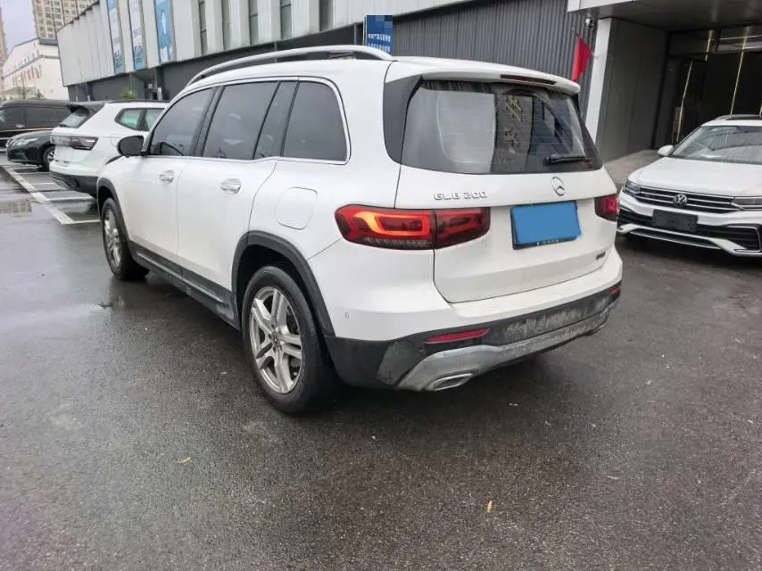 2022 Mercedes-Benz GLB Class 1.3T 163HP L4 7DCT,autocango,china used car exporter,china ev exporter,chinese used car exporter,chinese used ev exporter