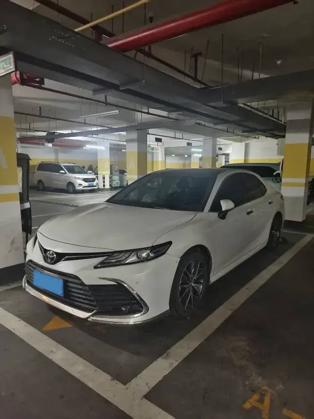 2021 TOYOTA CAMRY view 1