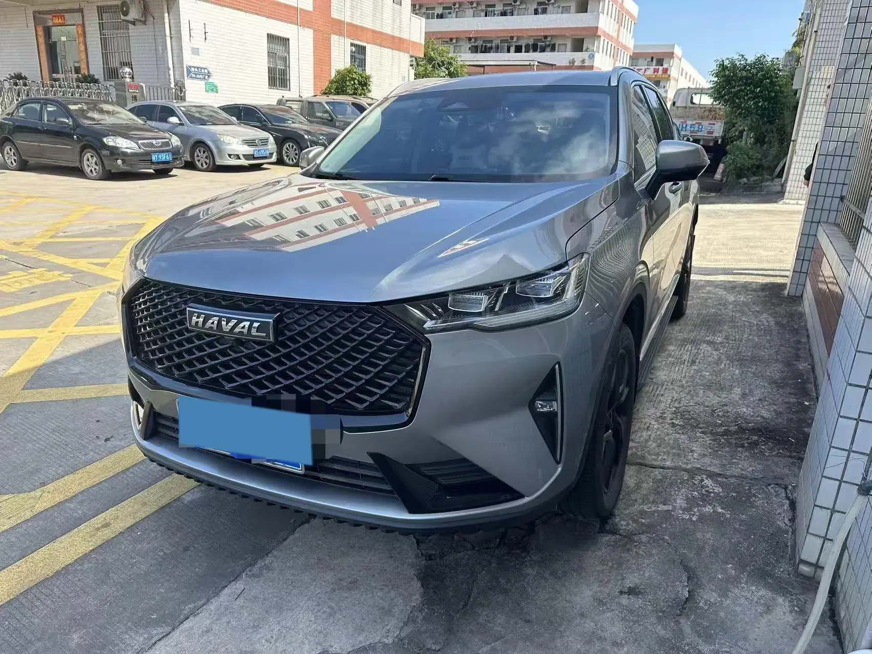 2021 HAVAL H6 view 1