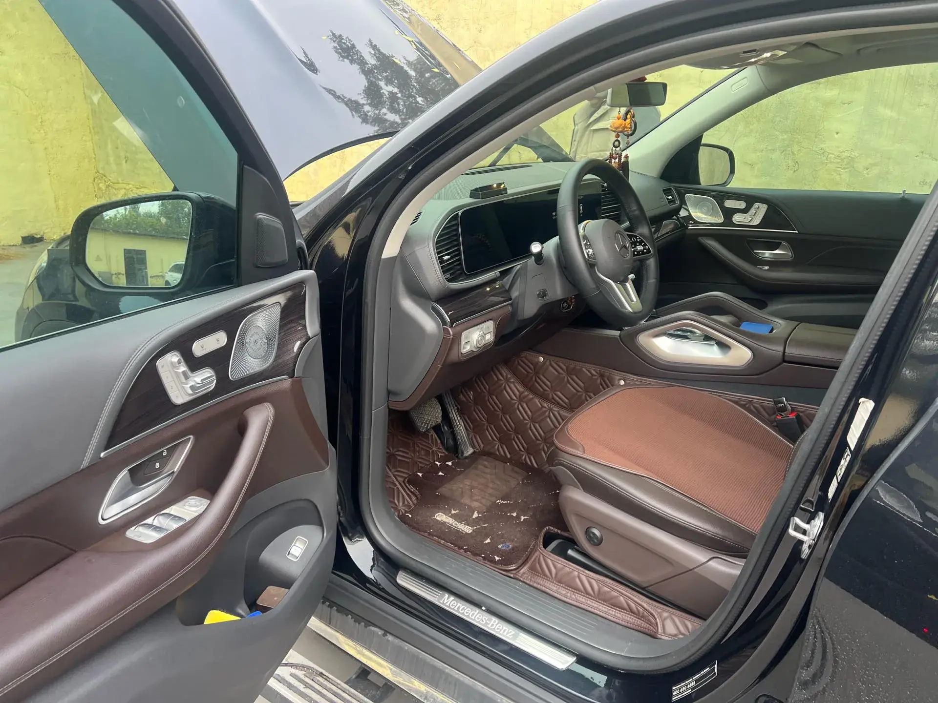 2020 MERCEDES-BENZ GLS thumbnail 3