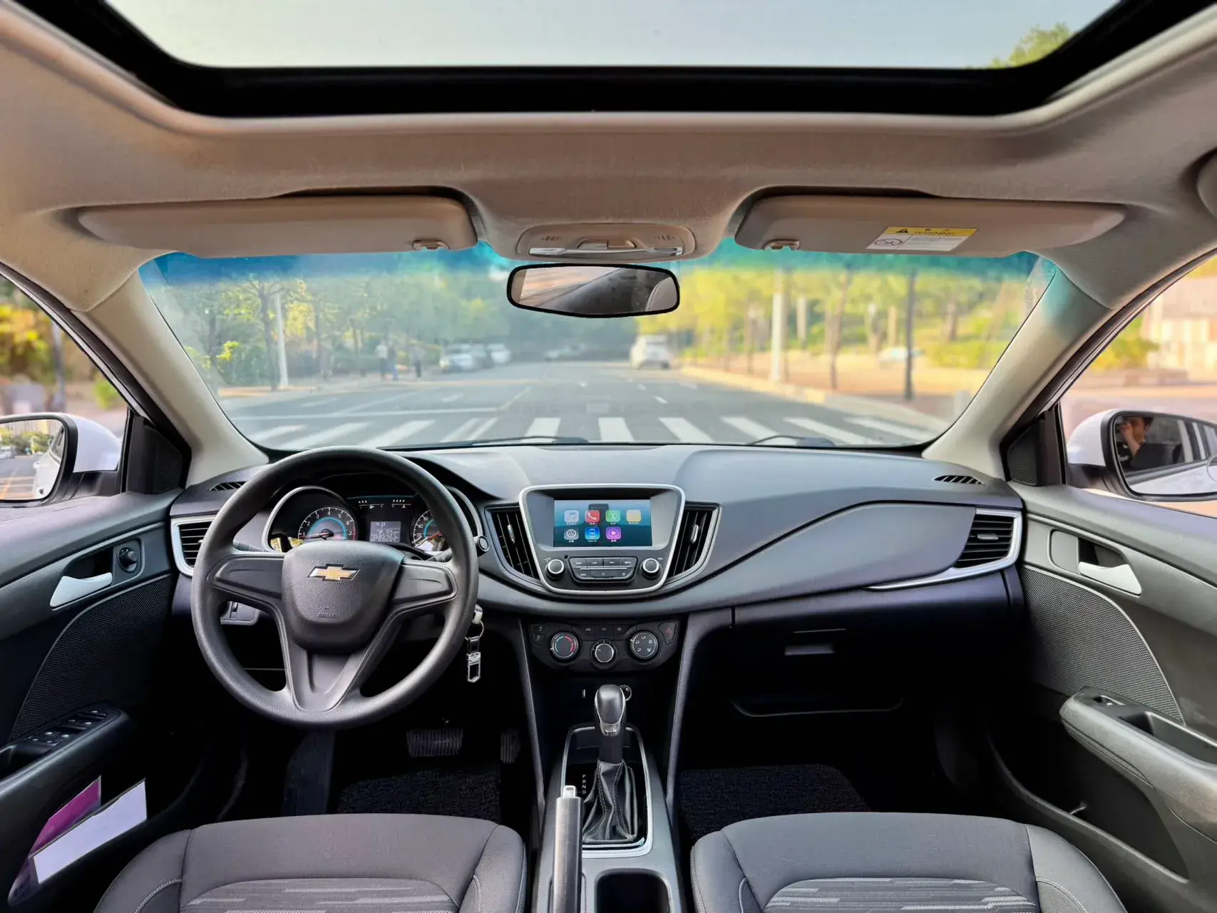 2019 CHEVROLET CAVALIER thumbnail 4