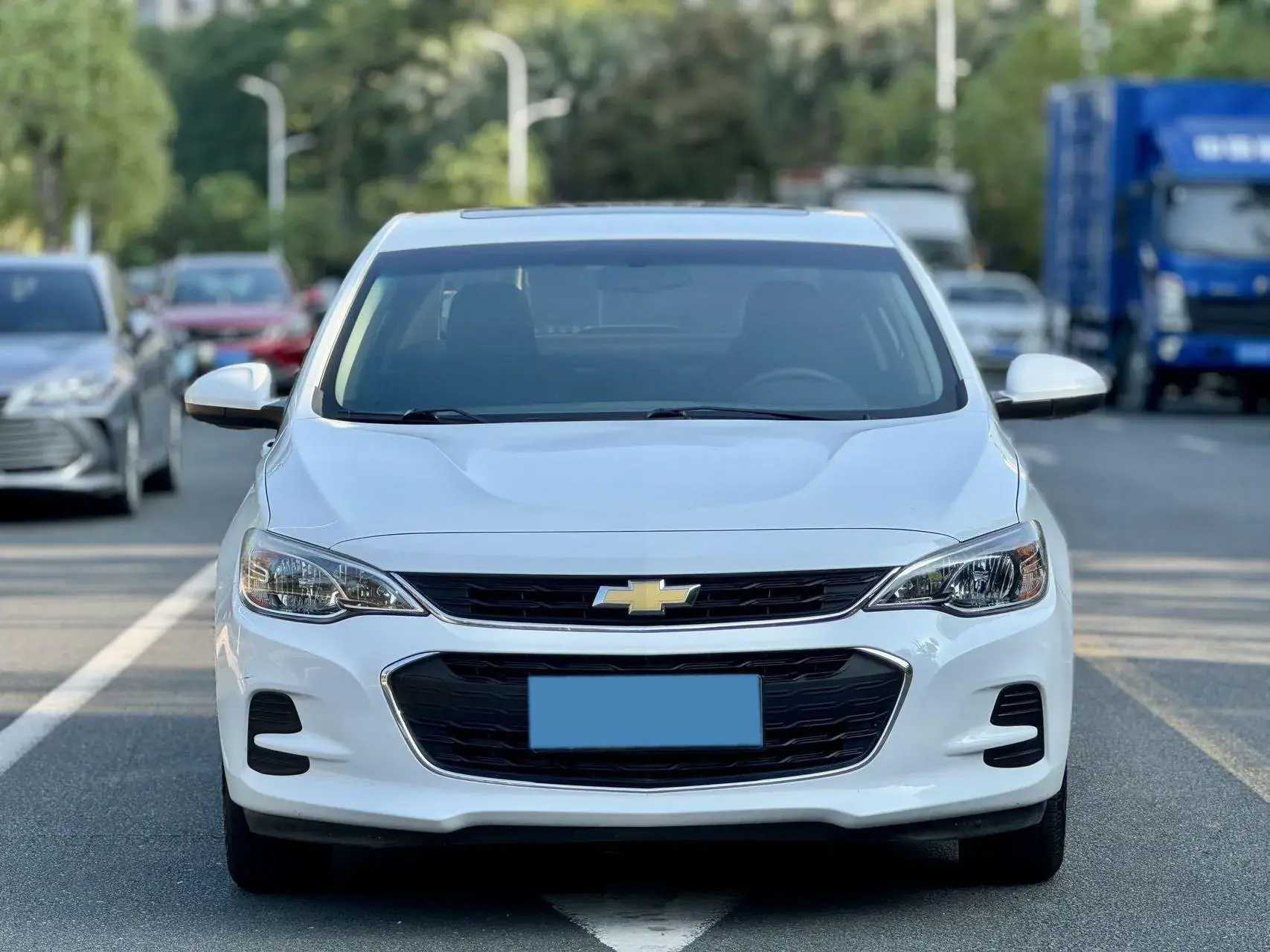 2019 CHEVROLET CAVALIER thumbnail 2