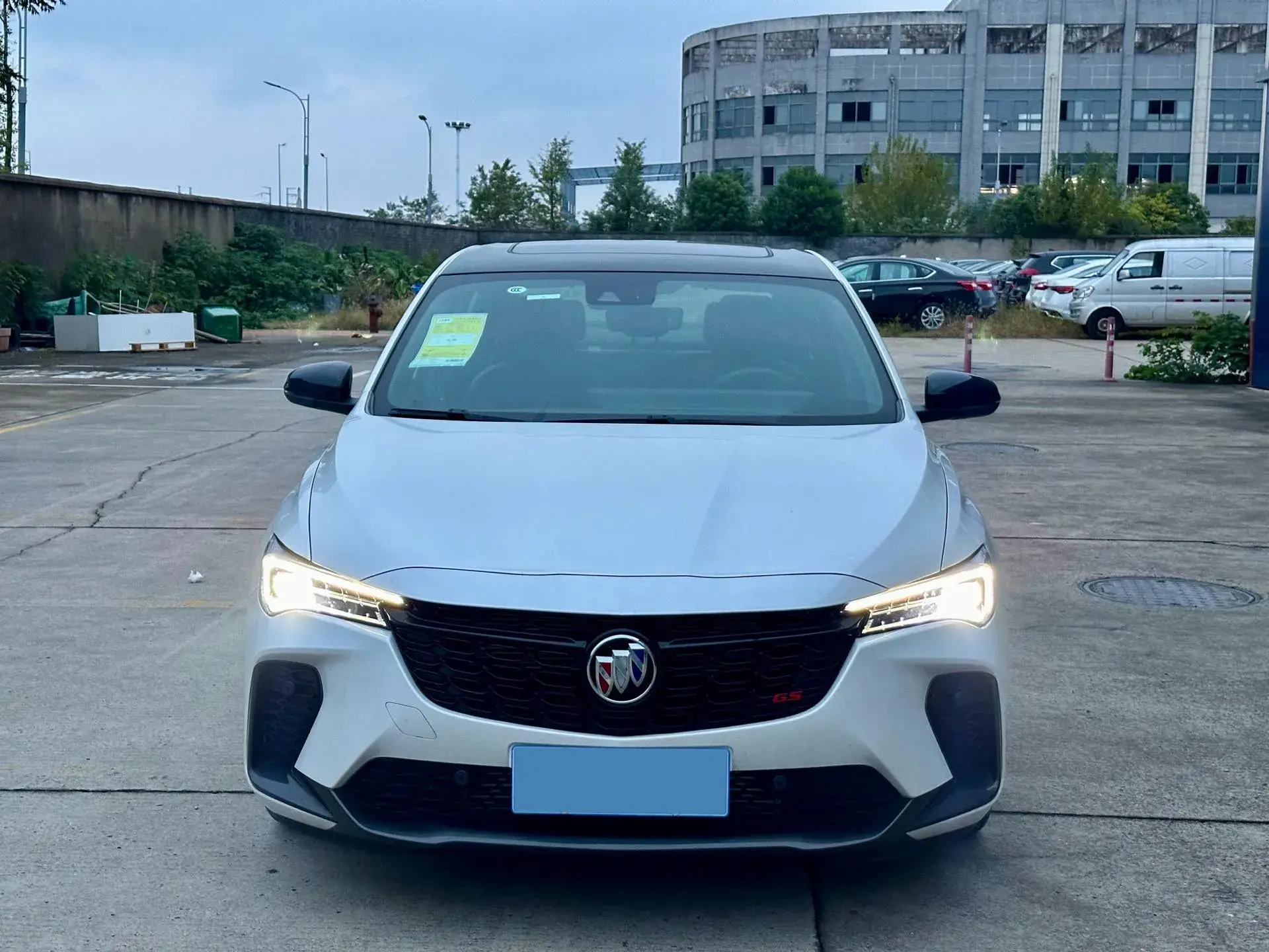 2023 BUICK VERANO thumbnail 4