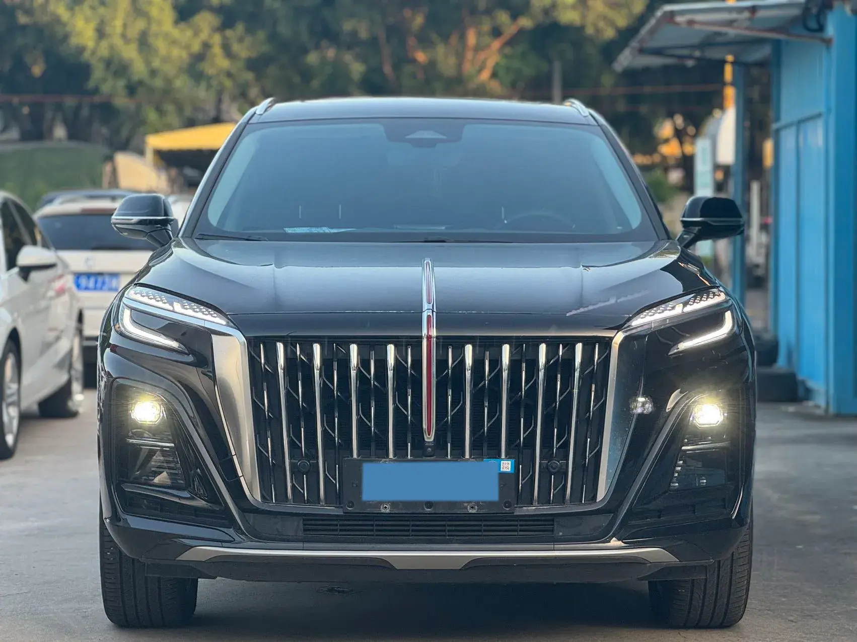 2024 HONGQI HS3 thumbnail 2