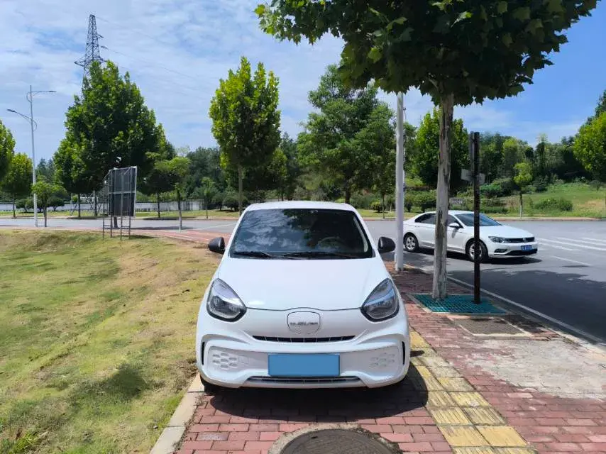 2022 ROEWE CLEVER thumbnail 2