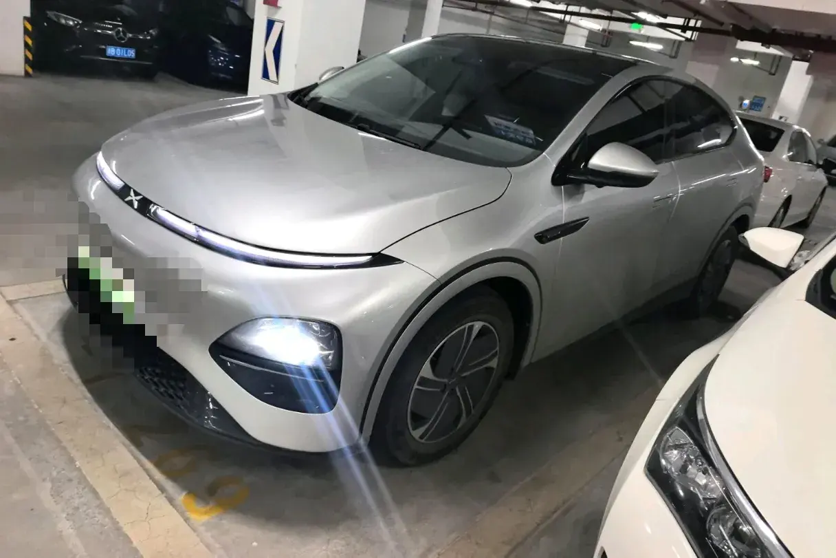 2023 XPENG G6 view 1