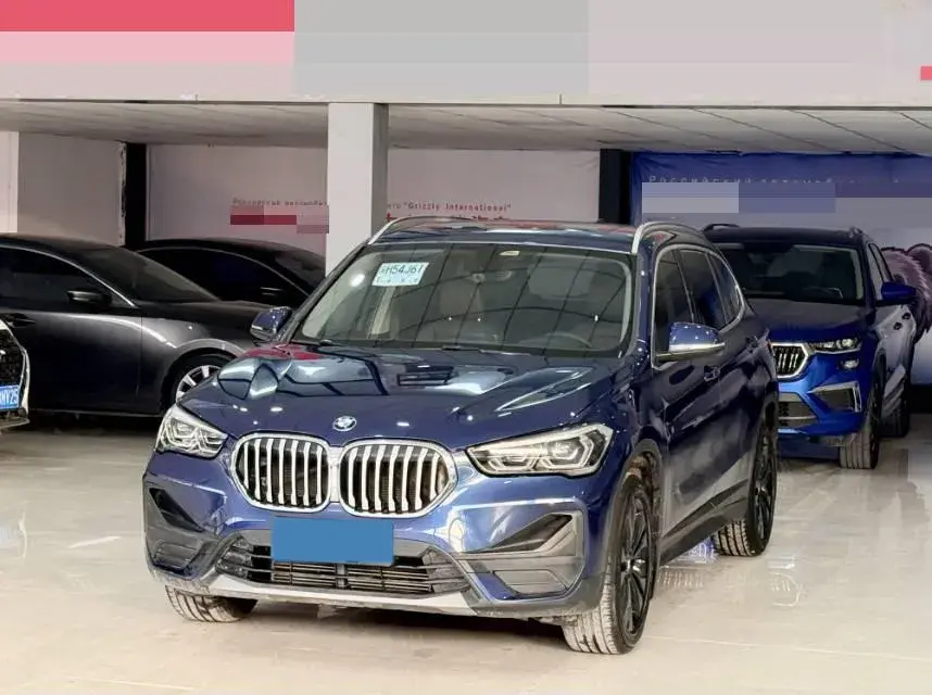 2021 BMW X1 view 1