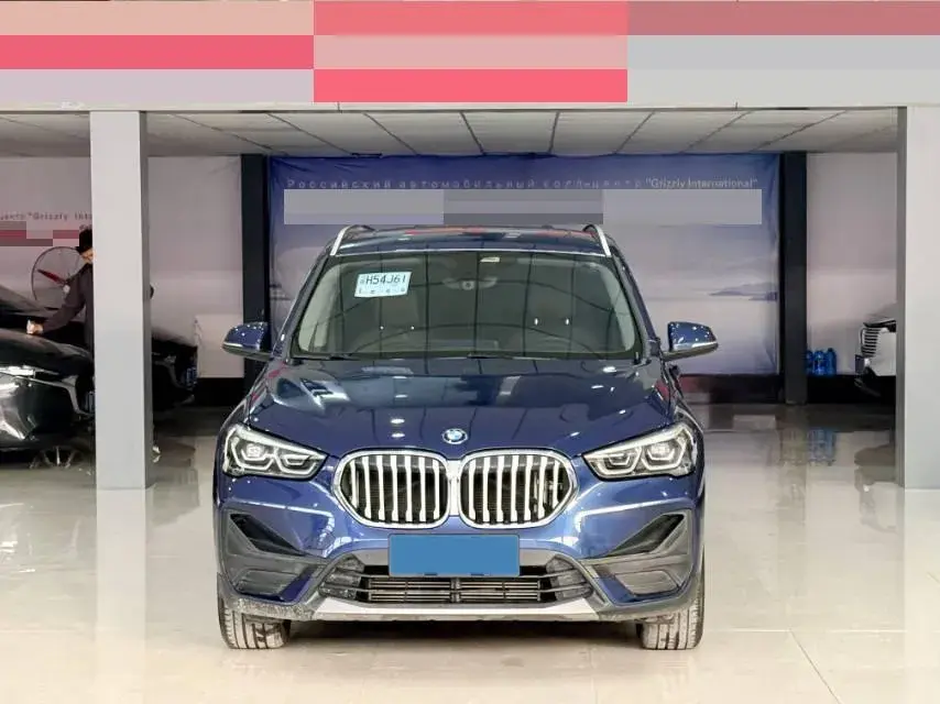 2021 BMW X1 thumbnail 2